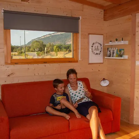 Les De La Viarhona / Cabane-spa